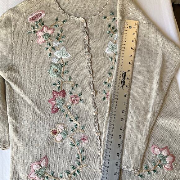 Shenanigans Women Beautiful Knit Jackets size L Natural Beige Floral Embroidery - Picture 7 of 11